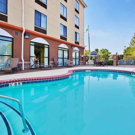 Holiday Inn Express & Suites Charlotte-Concord-I-85 By Ihg Exterior photo